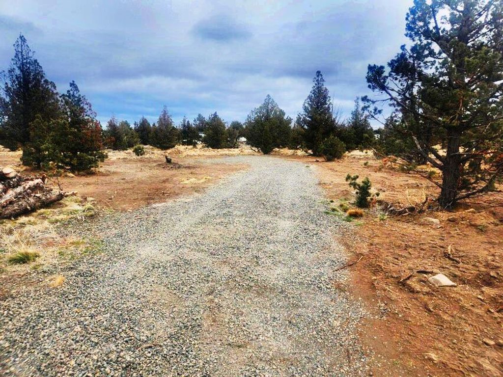 14852 SE Yakima Road, Prineville, OR 97754