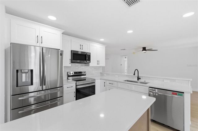 11180 113TH AVENUE, Largo, FL 33778