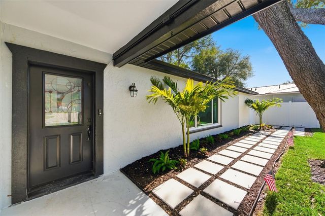 11180 113TH AVENUE, Largo, FL 33778