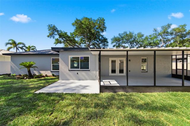 11180 113TH AVENUE, Largo, FL 33778