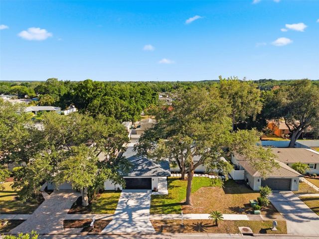 11180 113TH AVENUE, Largo, FL 33778