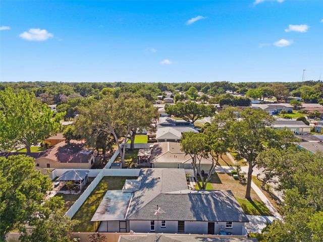 11180 113TH AVENUE, Largo, FL 33778