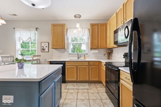 16724 Earl Park Court, Westfield, IN 46074