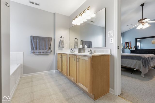 16724 Earl Park Court, Westfield, IN 46074