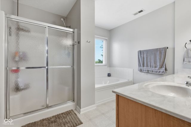 16724 Earl Park Court, Westfield, IN 46074