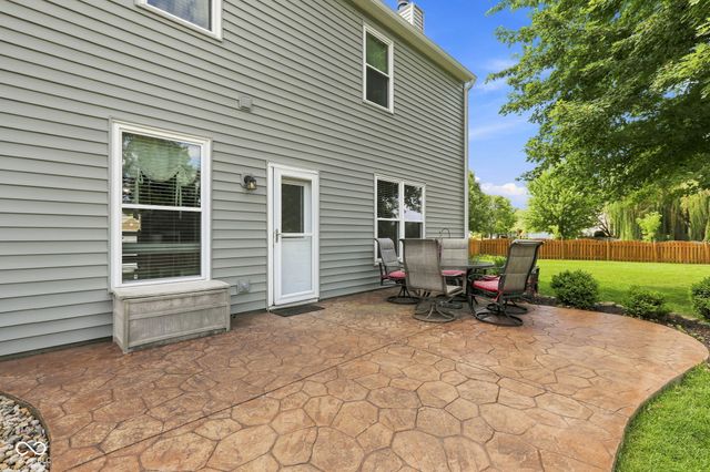 16724 Earl Park Court, Westfield, IN 46074