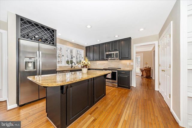 6135 CORNWALL PL, Frederick, MD 21701