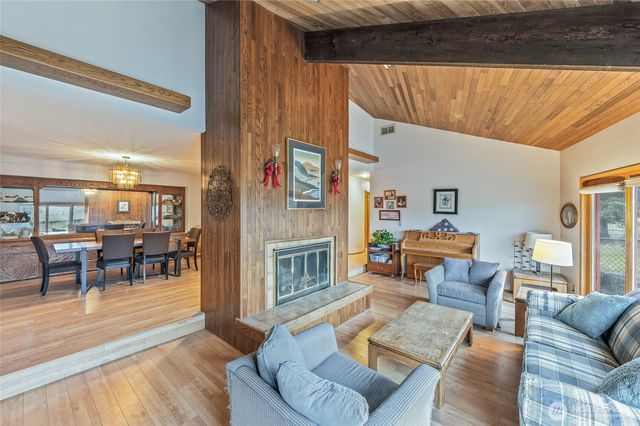 1919 B 5th St, Wenatchee, WA 98801