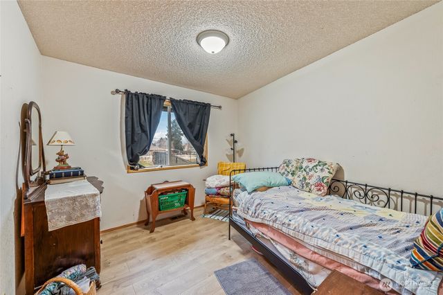 1919 B 5th St, Wenatchee, WA 98801