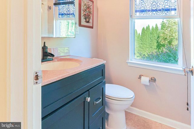 2270 DALE RD, Huntingdon Valley, PA 19006