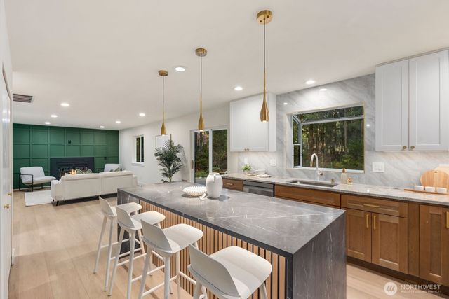 1182 SE Irish Court, Port Orchard, WA 98367