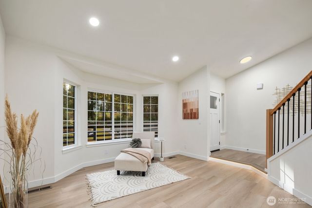 1182 SE Irish Court, Port Orchard, WA 98367