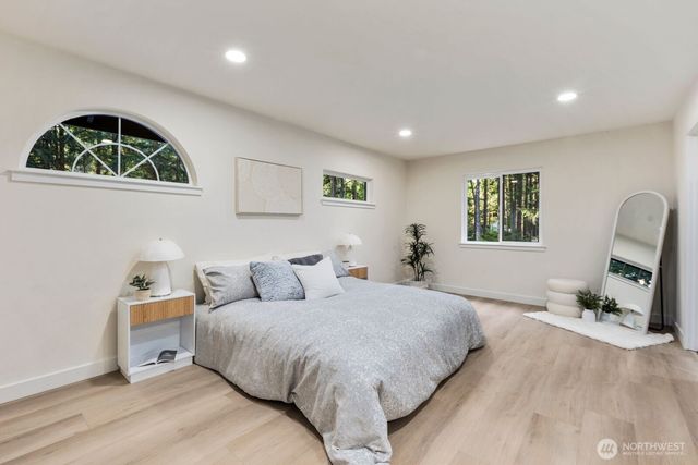 1182 SE Irish Court, Port Orchard, WA 98367