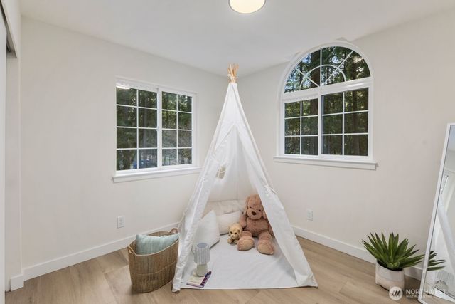 1182 SE Irish Court, Port Orchard, WA 98367