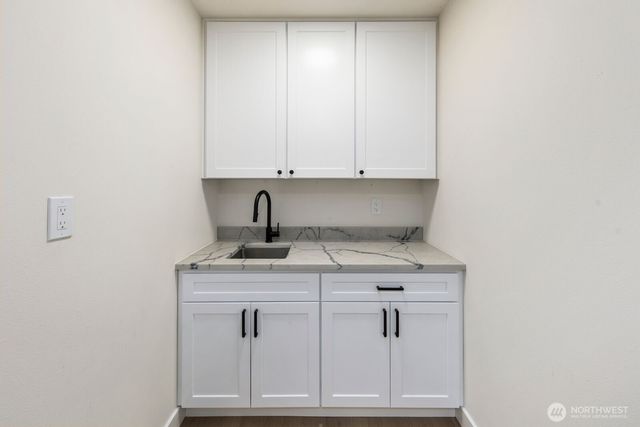 1182 SE Irish Court, Port Orchard, WA 98367