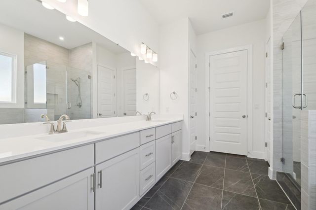 110 Comfort DR, Buda, TX 78610