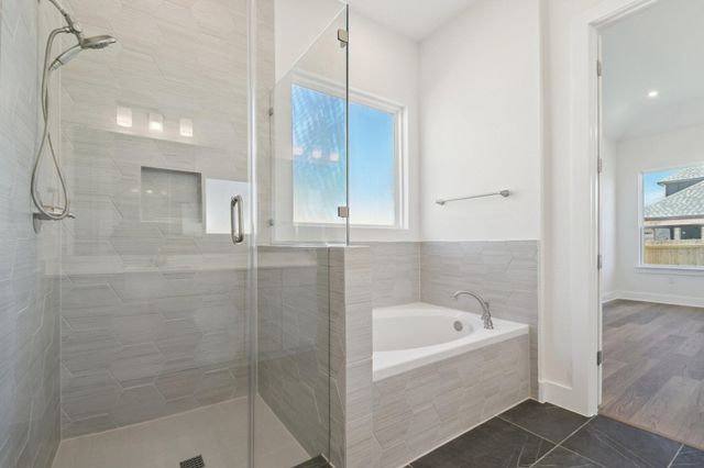110 Comfort DR, Buda, TX 78610
