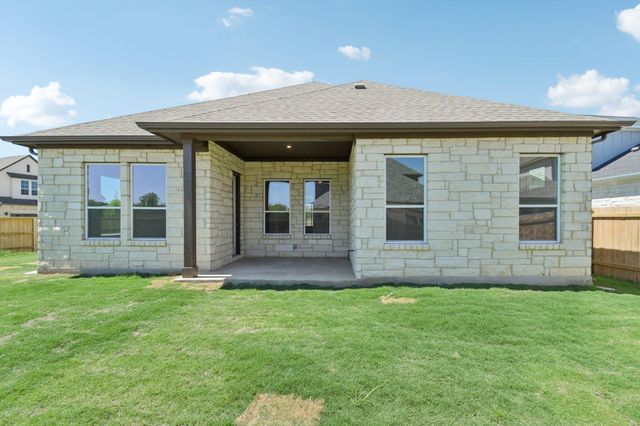 110 Comfort DR, Buda, TX 78610