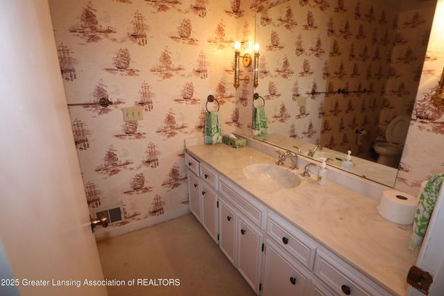 3723 Springbrook Lane, Lansing, MI 48917