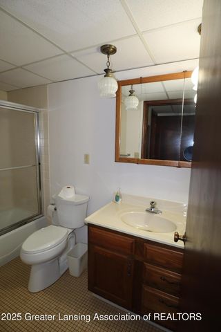 3723 Springbrook Lane, Lansing, MI 48917