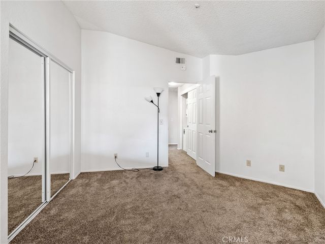 19135 Palo Verde Drive, Apple Valley, CA 92308