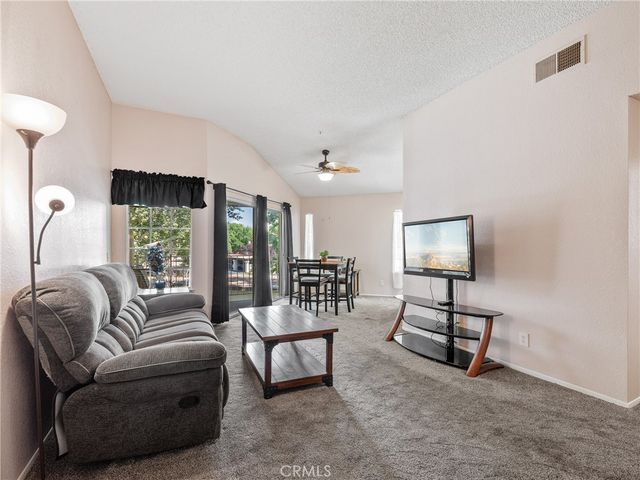 19135 Palo Verde Drive, Apple Valley, CA 92308