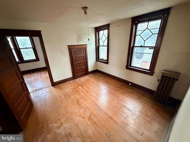 306 BERWYN AVE, Trenton, NJ 08618