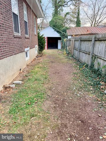 306 BERWYN AVE, Trenton, NJ 08618