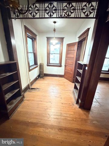 306 BERWYN AVE, Trenton, NJ 08618