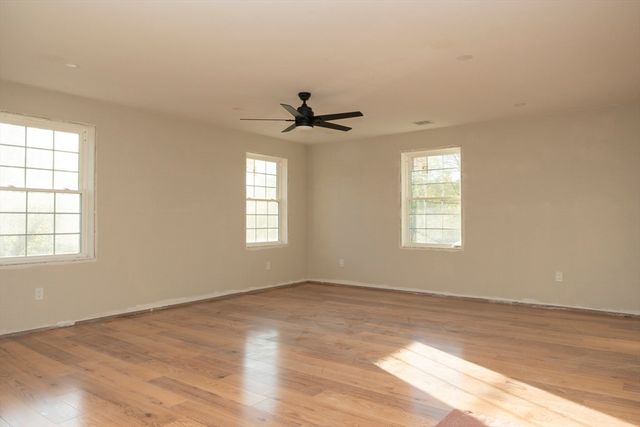 28 Marion, Rochester, MA 02770