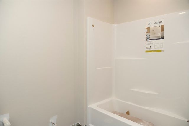 28 Marion, Rochester, MA 02770