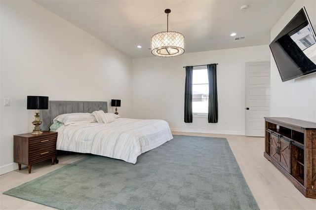 18333 Chelsea Circle, Newalla, OK 74857