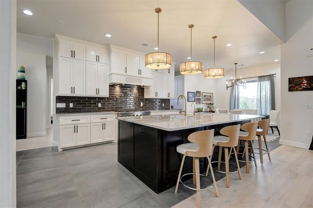 18333 Chelsea Circle, Newalla, OK 74857