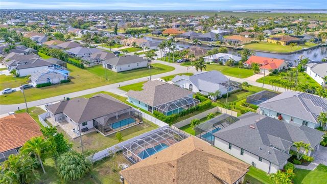 2705 SW 32ND LANE, Cape Coral, FL 33914