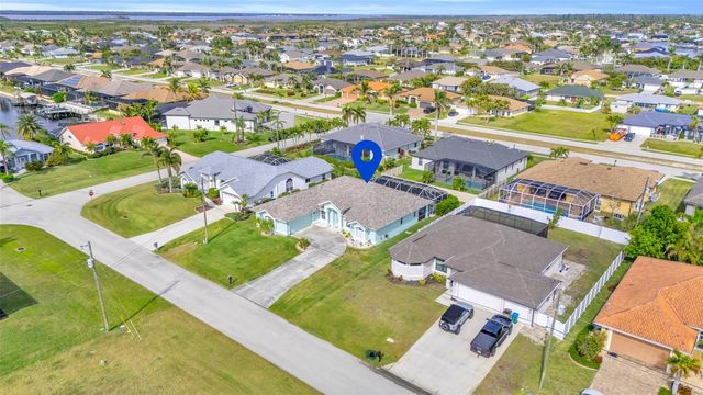 2705 SW 32ND LANE, Cape Coral, FL 33914