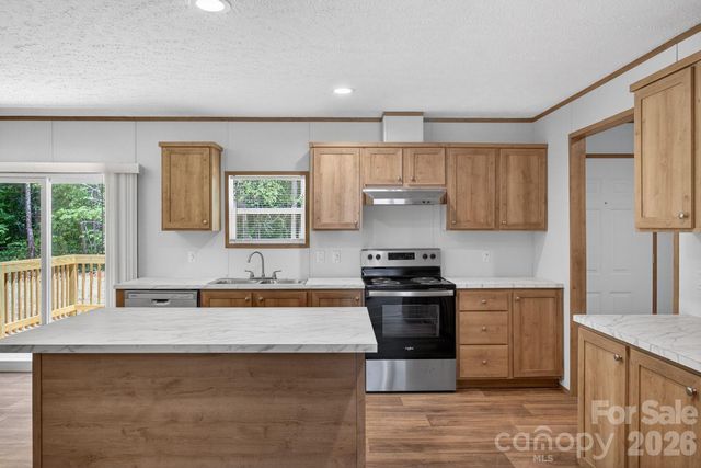 194 Harvick Lane, Lexington, NC 27294