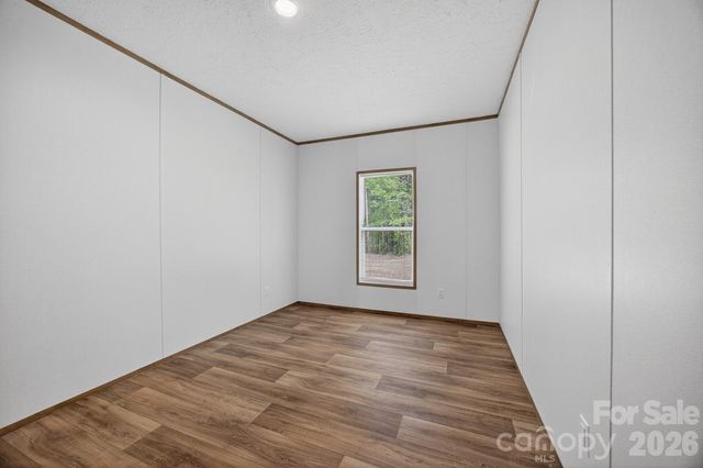 194 Harvick Lane, Lexington, NC 27294
