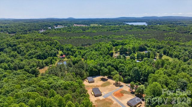 194 Harvick Lane, Lexington, NC 27294