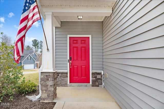 281 E Webber Lane, Clayton, NC 27527