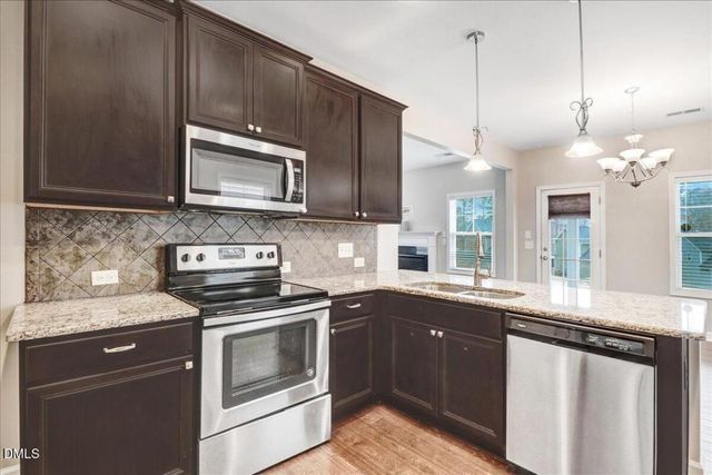 281 E Webber Lane, Clayton, NC 27527