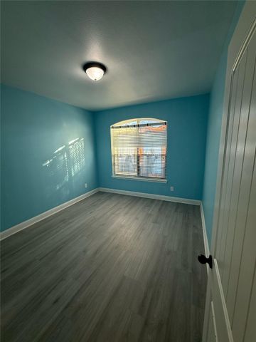 2517 Valley Glen Drive, Little Elm, TX 75068