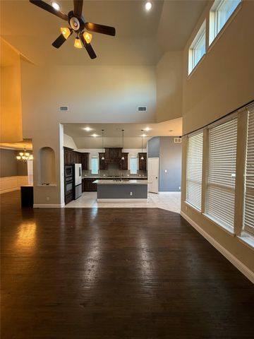 2517 Valley Glen Drive, Little Elm, TX 75068