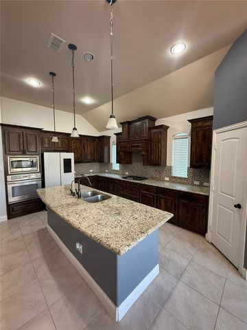 2517 Valley Glen Drive, Little Elm, TX 75068