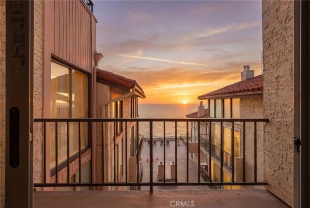 555 Esplanade 620, Redondo Beach, CA 90277