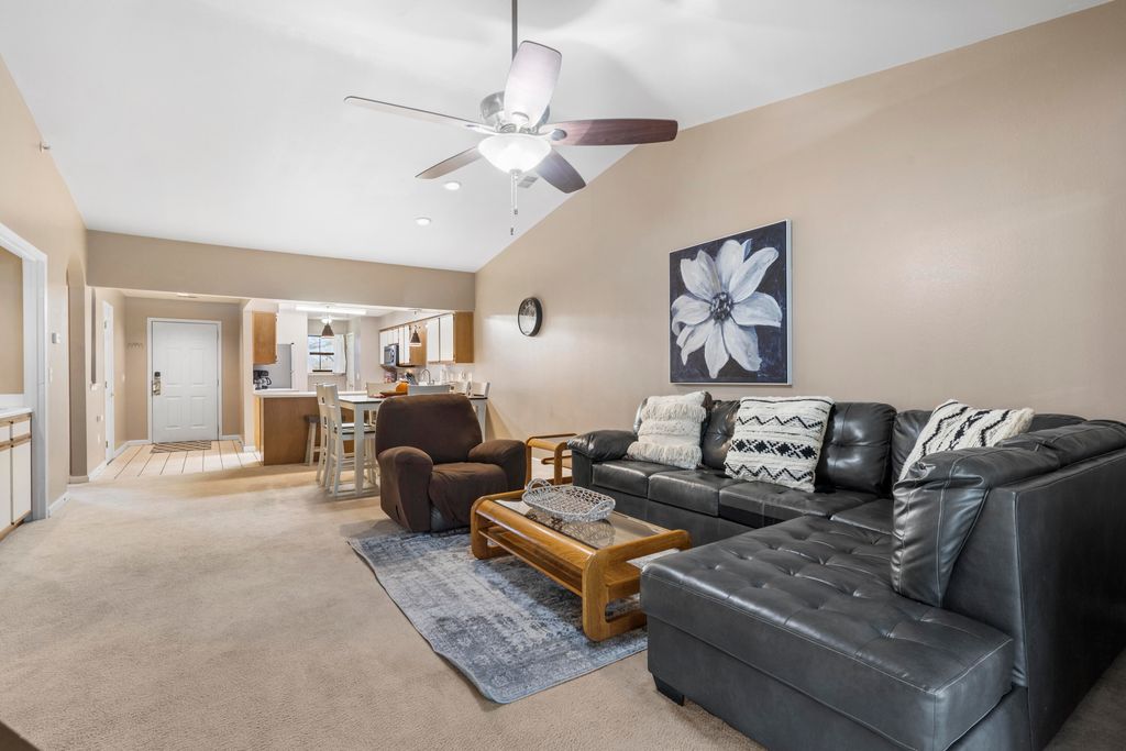 350 S Wildwood Drive S 31, Branson, MO 65616