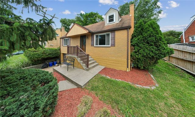 307 Rickey Dr, Monroeville, PA 15146