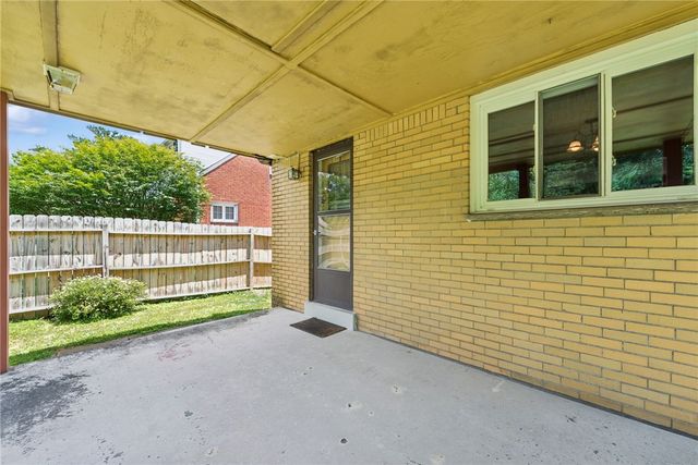 307 Rickey Dr, Monroeville, PA 15146