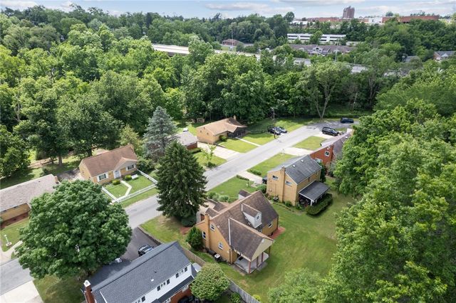 307 Rickey Dr, Monroeville, PA 15146