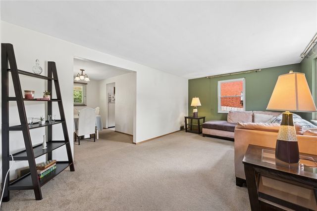 307 Rickey Dr, Monroeville, PA 15146
