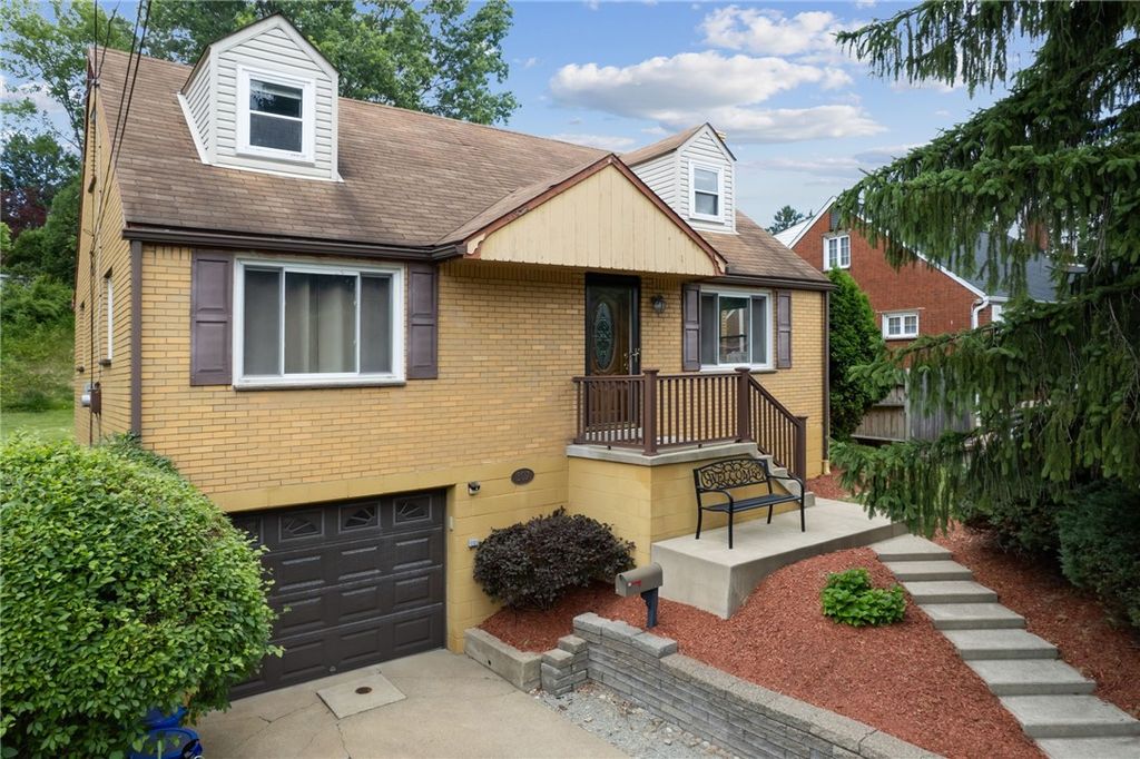 307 Rickey Dr, Monroeville, PA 15146